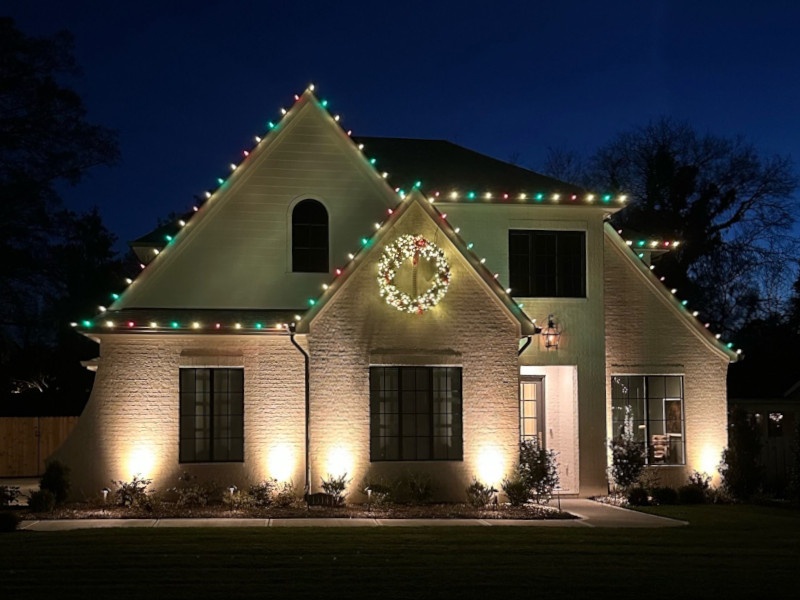 Full-Service Christmas Lighting for Homes by Charlotte's Best Christmas Lights in Charlotte, NC